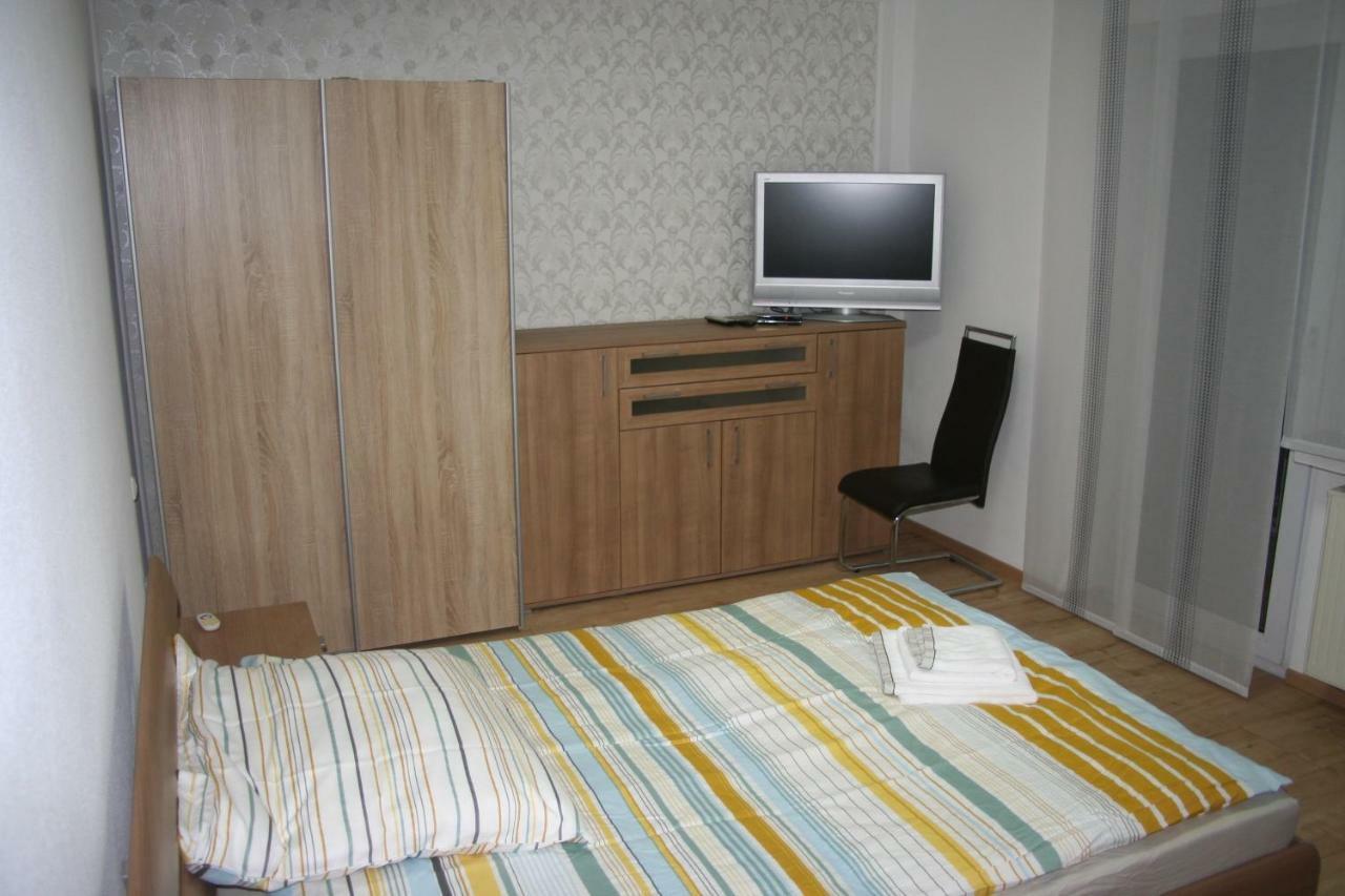 Privat Unterkunft Schreiber Winterbach  Екстериор снимка