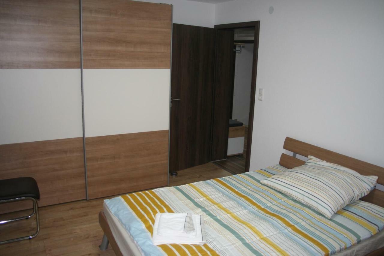 Privat Unterkunft Schreiber Winterbach  Екстериор снимка